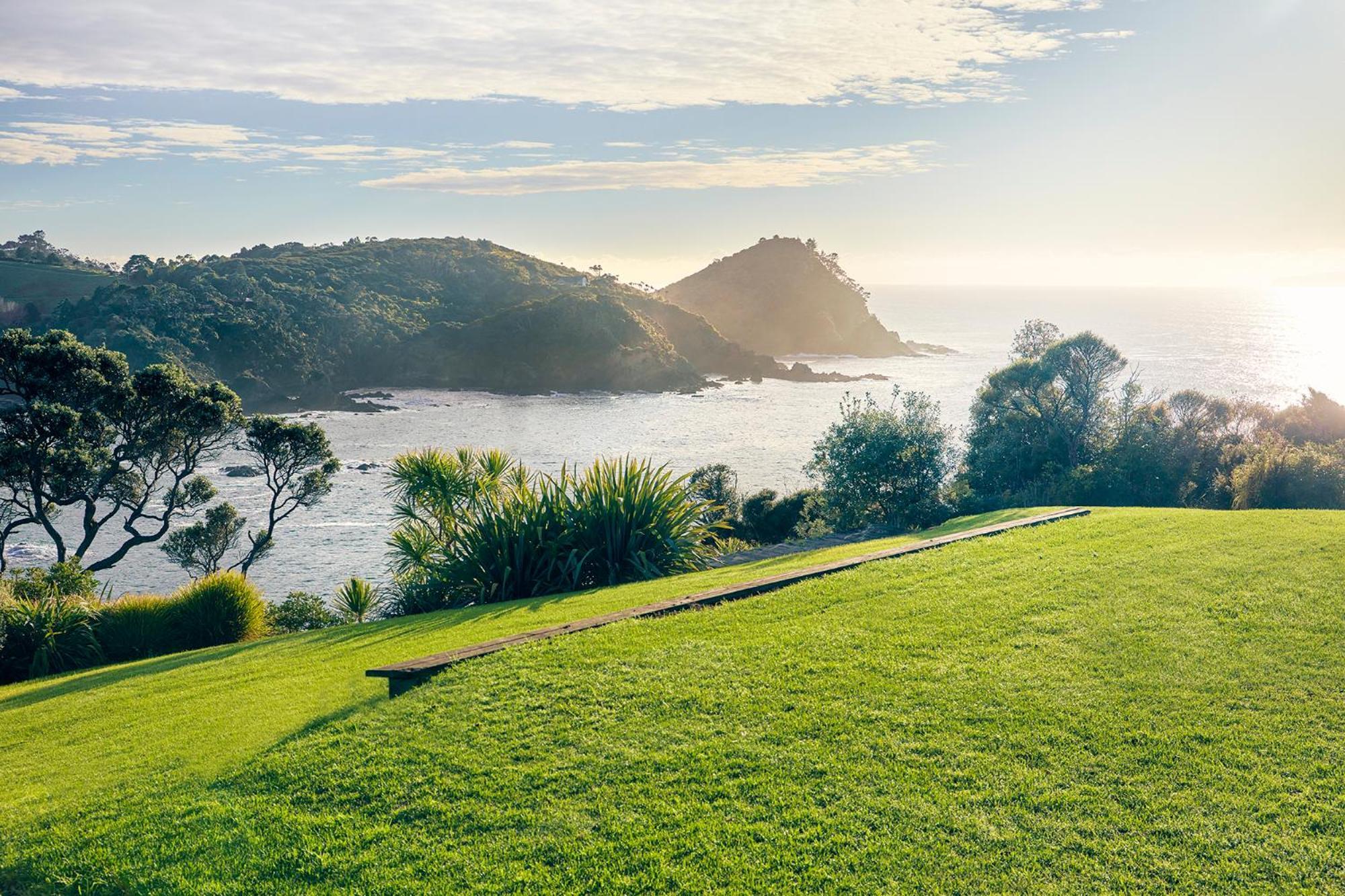 The Lighthouse Lookout Bed & Breakfast Tutukaka Eksteriør bilde